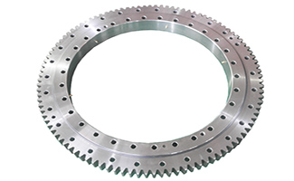 Slewing mang nước Ý