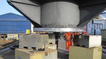 V&ograve;ng xoay b&oacute;ng đơn h&agrave;ng 